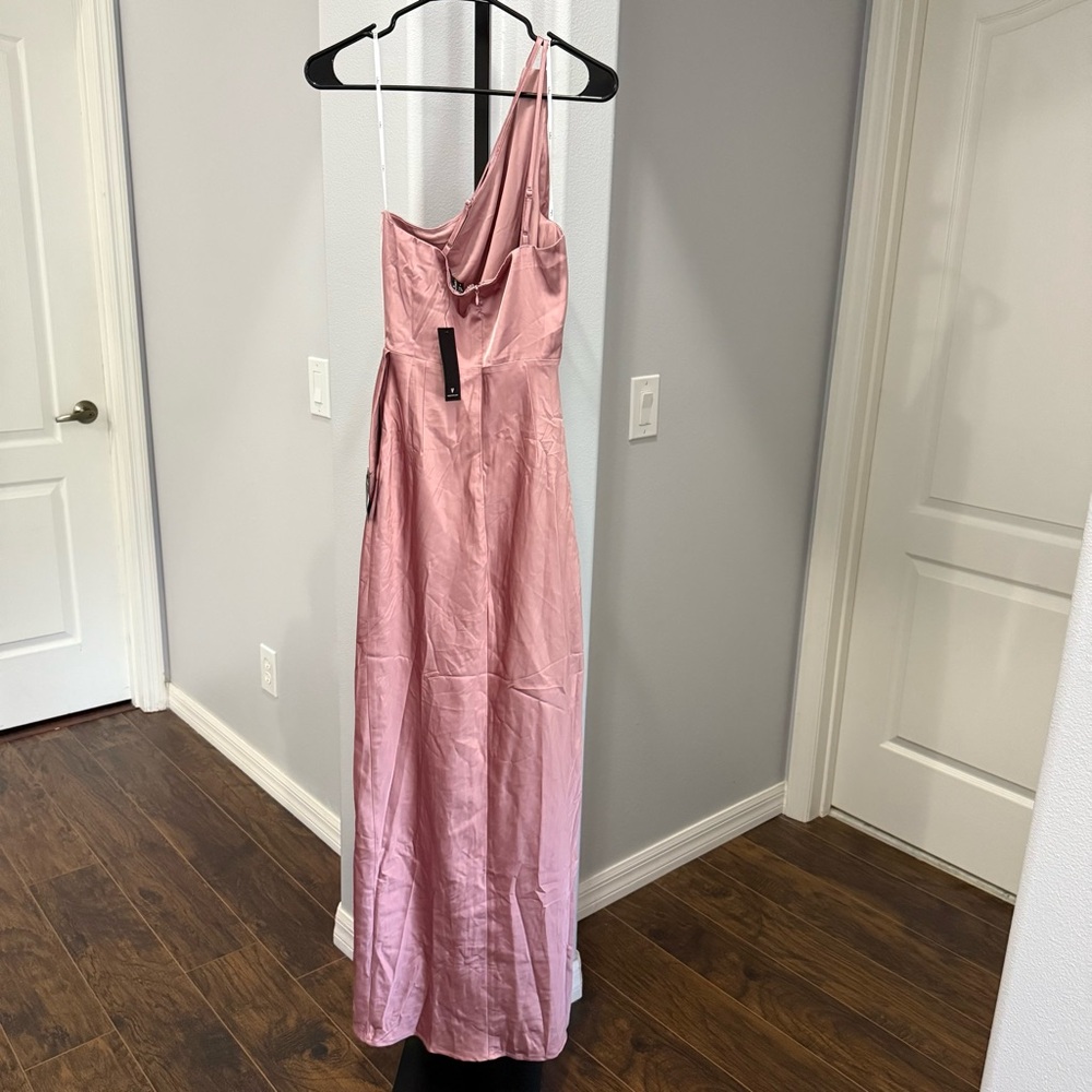 LULUS Signature Elegance Rose Pink Satin One-Shoulder Maxi Dress Bridesmaid S - Picture 6 of 8
